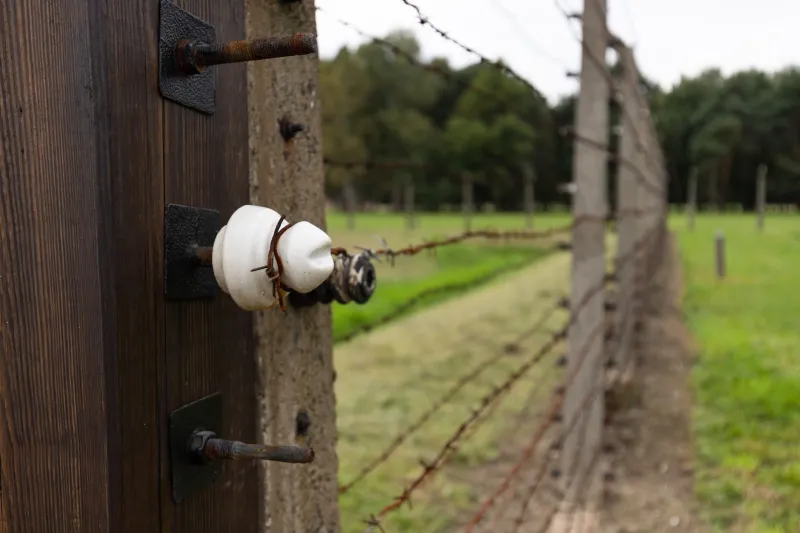 Fencepost Syndrome: The Bug That Keeps Humbling Every Programmer Who Ever Lived